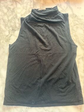 Babaton High Neck Top